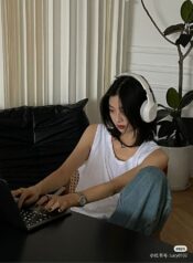 Vong vũ hẻm truyện