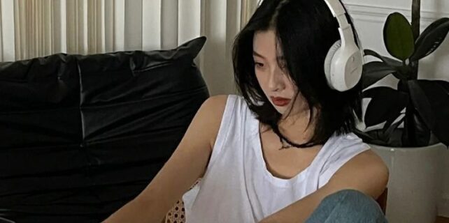 Vong vũ hẻm truyện